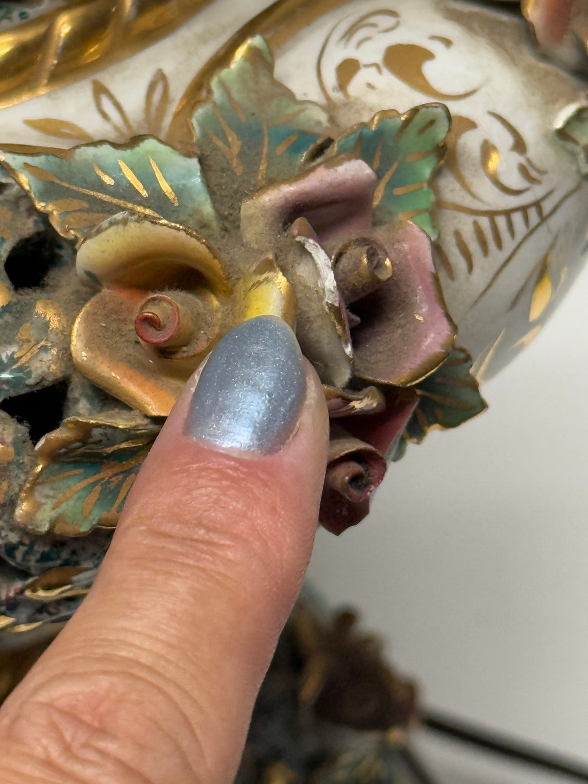 Vintage Capodimonte Italian Marble Porcelain Floral Gilt Lamp  - 21 x 7"